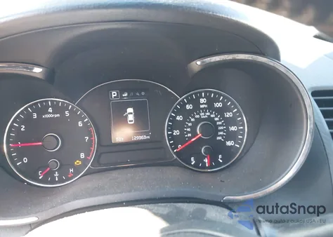 2017 Kia Forte S z USA, uszkodzony, nr VIN 3KPFL4A70HE063204